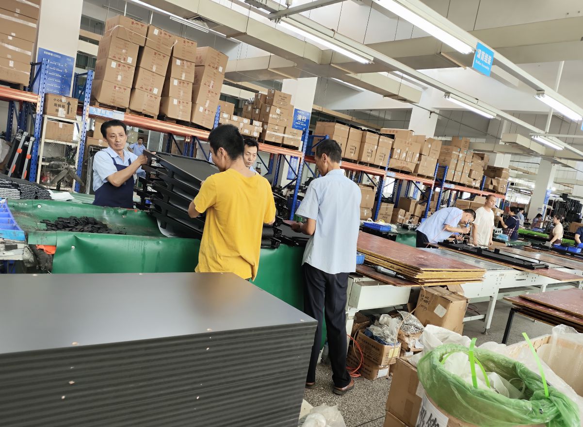 2023 Il tuo nuovo fornitore di tapis roulant - Forza e qualità combinati