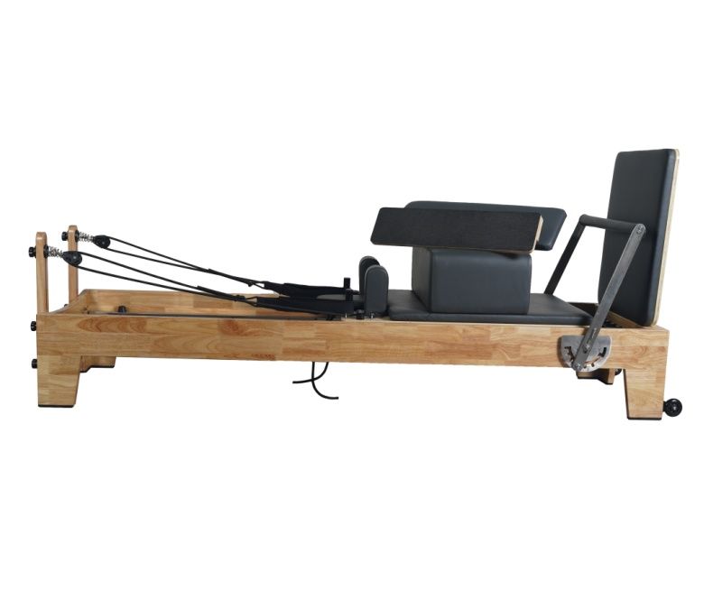 Reformer di pilates in legno classico in vendita