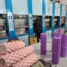 Rullo in schiuma stampo di schiuma, forma personalizzata di prodotti schiumati, come punti di massaggio, forma, posizione, ecc.