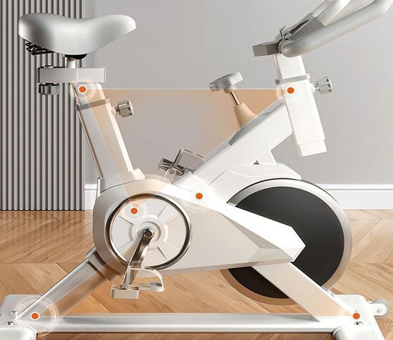 Bici sportiva per esercizi per la casa