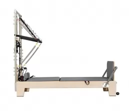 Studio Pilates Maple Reformer con mezzo trapezio