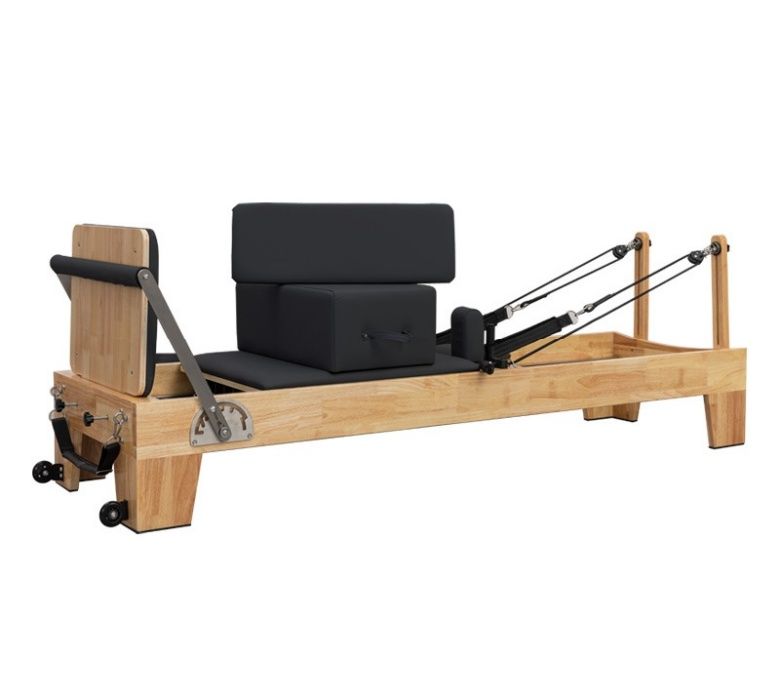 Reformer di pilates in legno classico in vendita
