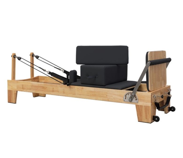 Reformer di pilates in legno classico in vendita