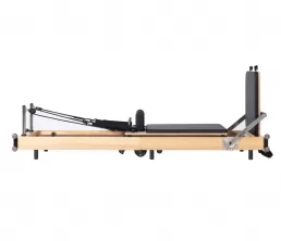 Riformatore di pilates pieghevoli senza giunto in quercia