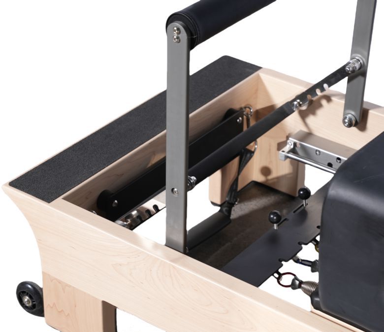 ALTERIORE ALL'ALCEMENTO CORE LETTO CORE ACCOLA IN PILATES MACCHINA REFORMER con poggiapiedi interni