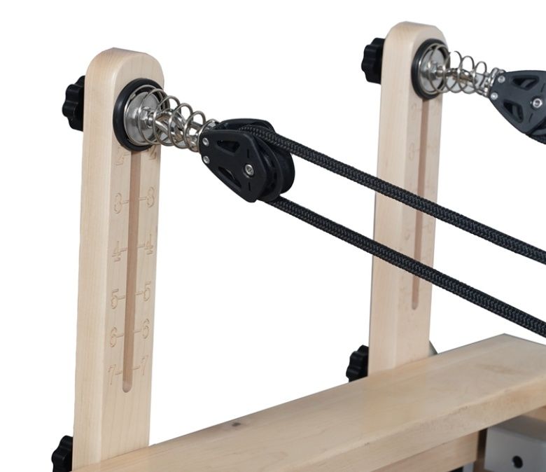 Macchina di allenamento di Pilates pieghevoli con gambe in legno
