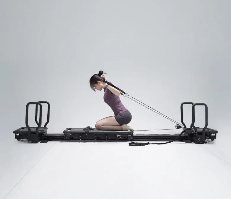 Mini Pilates Reformer in vendita