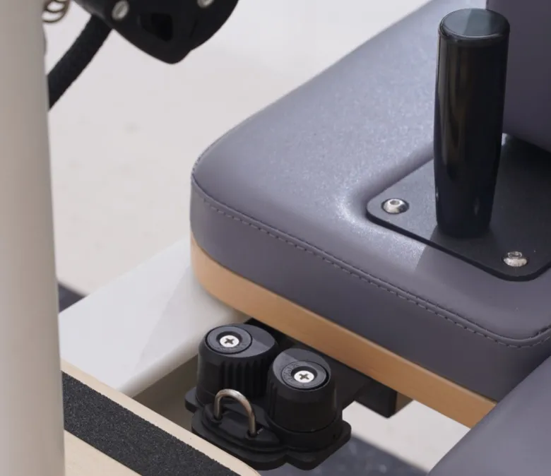 Studio Pilates Reformer In Lega Di Alluminio Con Torre