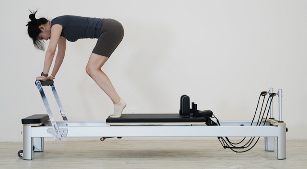 Anodized Gunmetal Grey Pilates Reformer 4.0